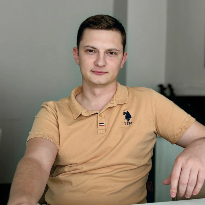Алексей – менеджер проектов ART6 в Нижнем Новгороде